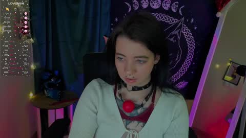 Snapshot of black_kittie_01 chatting on 01-10-25, 11:29 Black Kittie Wednesday - 1300 - 1900 GMT help me get 100 thumbs up online show from 01-10-25, 11:29