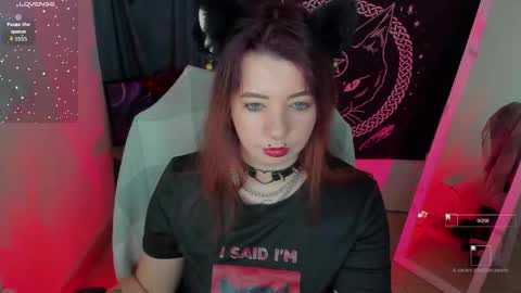 Snapshot of black_kittie_01 chatting on 12-04-25, 02:26 Black Kittie Wednesday - 1300 - 1900 GMT help me get 100 thumbs up online show from 12-04-25, 02:26