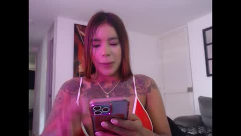 luisa  online show from 05-09-26, 04:45
