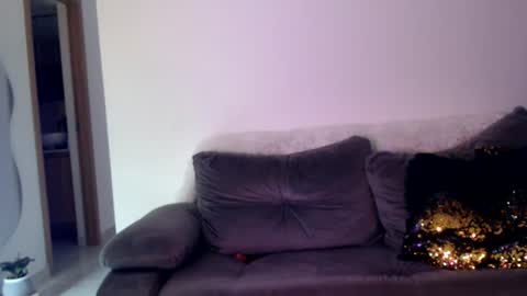luisa  online show from 07-25-26, 03:42