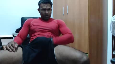 black_latino6 online show from 05-01-26, 07:18
