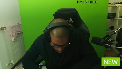 Snapshot of black_lollipop chatting on 12-06-24, 02:02 Master online show from 12-06-24, 02:02