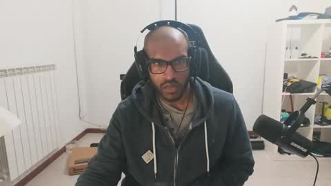 Snapshot of black_lollipop chatting on 03-06-26, 03:30 Master online show from 03-06-26, 03:30