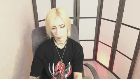 Emily online show from 05-24-26, 08:41
