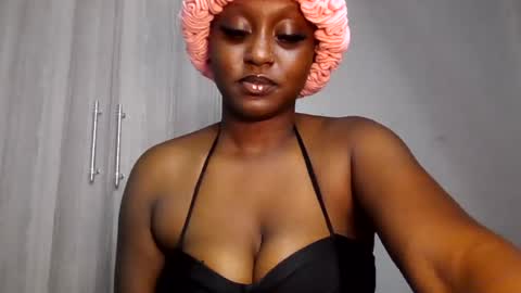 Snapshot of black_paanther chatting on 06-27-26, 06:57 black_paanther online show from 06-27-26, 06:57