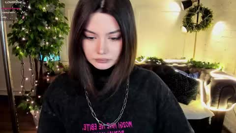 Mon Mon online show from 12-17-25, 02:28