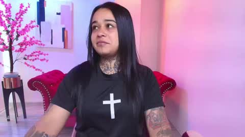 Rousse  online show from 02-10-26, 03:43