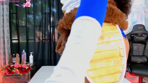 Snapshot of black_rosse_1 chatting on 10-31-25, 01:23 Tifany online show from 10-31-25, 01:23