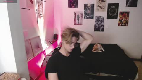 Snapshot of black_skull22 chatting on 03-08-25, 04:56 Bryan online show from 03-08-25, 04:56