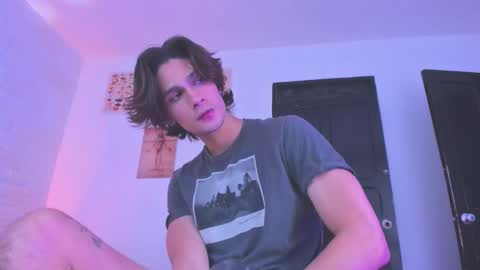 Snapshot of black_skull22 chatting on 10-10-25, 01:04 Bryan online show from 10-10-25, 01:04