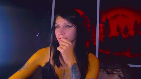 Kristin online show from 10-19-25, 08:48