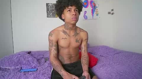 Snapshot of black_tentationx chatting on 05-18-26, 03:24 black_tentationx online show from 05-18-26, 03:24