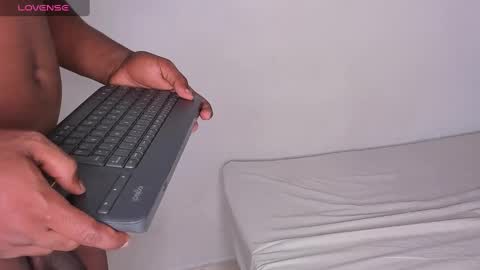 blackandwhite1_ online show from 02-23-25, 08:44