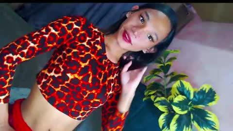 Snapshot of blackbarbie_jamie chatting on 07-25-26, 05:21 blackbarbie_jamie online show from 07-25-26, 05:21