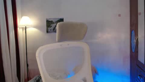 savanna online show from 02-08-25, 12:06