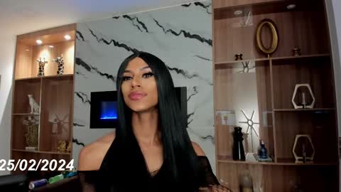 Snapshot of blackbeauty_ts chatting on 02-26-25, 04:36 Nina online show from 02-26-25, 04:36