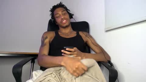 BlackBullTitus online show from 05-19-26, 05:14