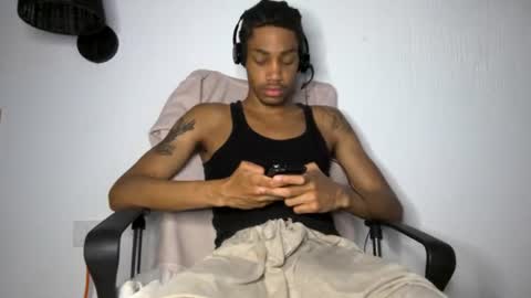 BlackBullTitus online show from 06-12-26, 02:32