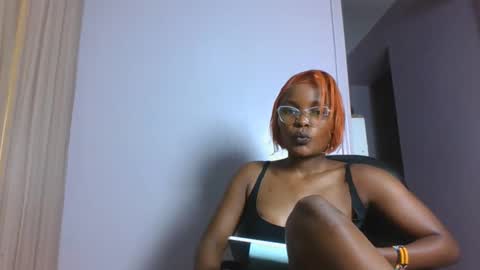 Blackcoco online show from 12-19-25, 03:08