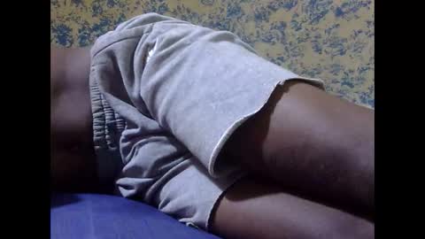 Snapshot of blackdudu0 chatting on 01-15-26, 05:38 Ask in privacy online show from 01-15-26, 05:38