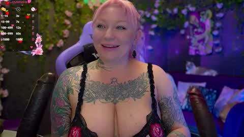 Alice online show from 10-22-25, 07:02