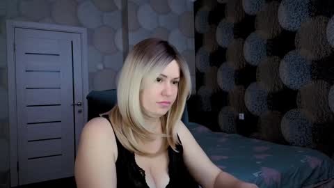 Snapshot of blackeyes11 chatting on 12-16-24, 12:26 blackeyes11 online show from 12-16-24, 12:26