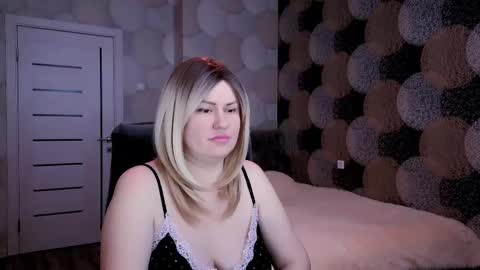 Snapshot of blackeyes11 chatting on 02-20-25, 02:51 blackeyes11 online show from 02-20-25, 02:51