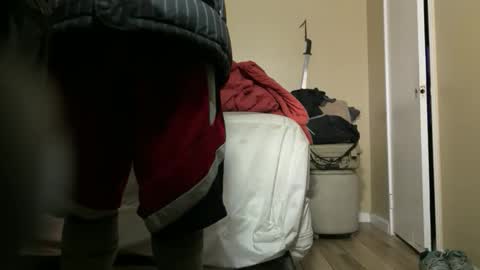 Snapshot of blackjag107 chatting on 12-21-25, 05:25 blackjag107 online show from 12-21-25, 05:25