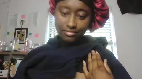 Snapshot of blackprincessstacy chatting on 04-22-26, 10:11 ask mme later online show from 04-22-26, 10:11