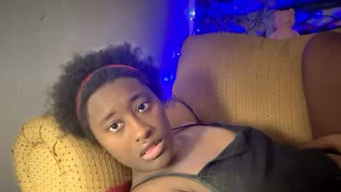 Snapshot of blackprincessstacy chatting on 07-07-26, 12:57 ask mme later online show from 07-07-26, 12:57