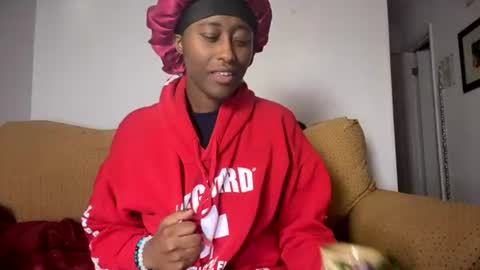 Snapshot of blackprincessstacy chatting on 07-26-26, 03:25 ask mme later online show from 07-26-26, 03:25