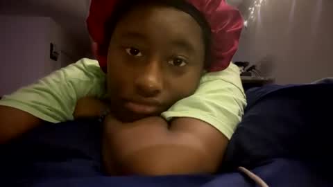 Snapshot of blackprincessstacy chatting on 08-04-26, 09:45 ask mme later online show from 08-04-26, 09:45