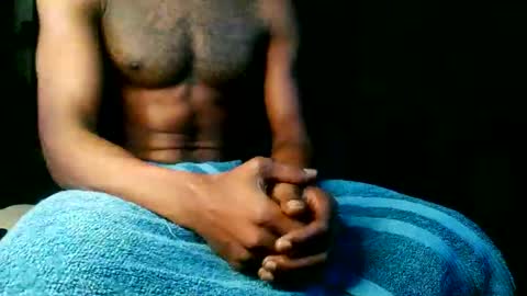 Snapshot of blackriches96 chatting on 04-01-26, 01:41 blackriches96 online show from 04-01-26, 01:41