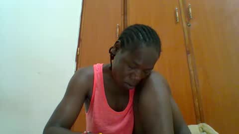 Snapshot of blacksexygal chatting on 12-16-25, 06:51 SARAH online show from 12-16-25, 06:51