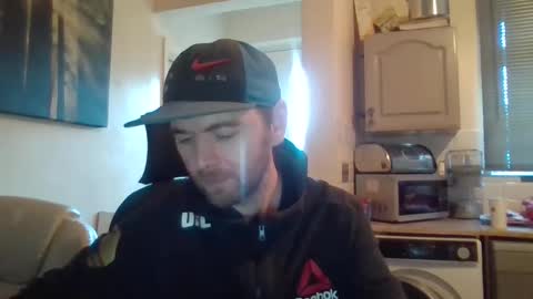 Snapshot of blackvswhite2022 chatting on 02-04-25, 09:07 blackvswhite2022 online show from 02-04-25, 09:07