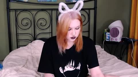 Snapshot of blacky_tea chatting on 12-07-24, 06:32 blacky_tea online show from 12-07-24, 06:32
