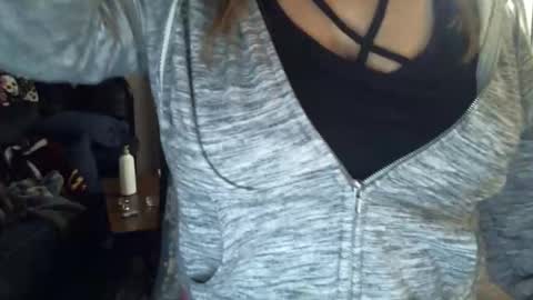 Snapshot of bladesizzo3111 chatting on 01-07-26, 07:11 bladesizzo3111 online show from 01-07-26, 07:11