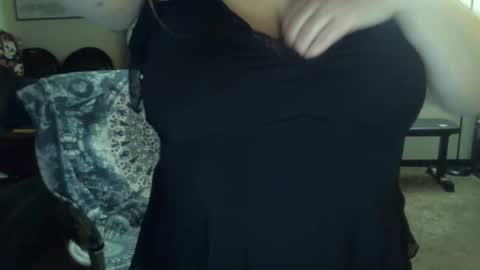 Snapshot of bladesizzo3111 chatting on 02-19-26, 08:32 bladesizzo3111 online show from 02-19-26, 08:32