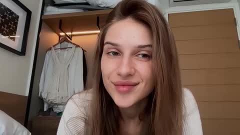 Snapshot of blair_foxxxy chatting on 09-15-25, 04:56 Blair online show from 09-15-25, 04:56