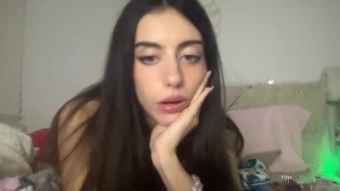 Snapshot of blairebliz chatting on 01-10-26, 05:42 blaire online show from 01-10-26, 05:42