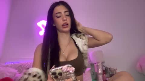 Snapshot of blairebliz chatting on 02-09-26, 02:15 blaire online show from 02-09-26, 02:15