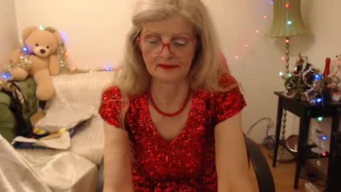 Snapshot of blairfort chatting on 12-17-24, 08:21 blairfort online show from 12-17-24, 08:21