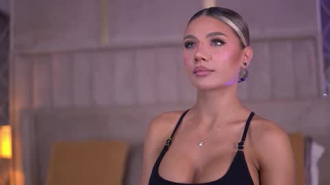 BlairSanders online show from 10-01-25, 06:25