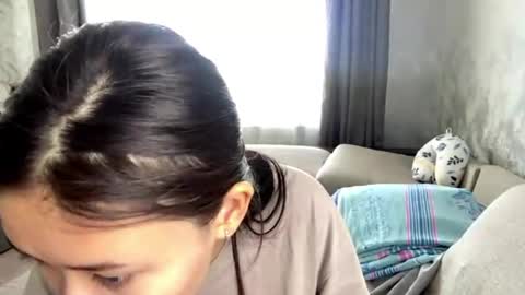 Mila online show from 05-15-26, 09:27