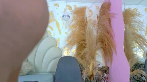 Snapshot of blaisysmith chatting on 09-24-25, 11:46 Blaisysmith online show from 09-24-25, 11:46