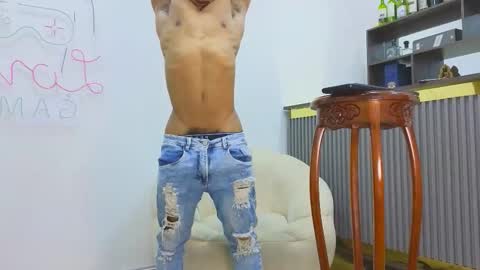 Snapshot of blake_culhane chatting on 12-16-25, 02:00 BLACKE online show from 12-16-25, 02:00