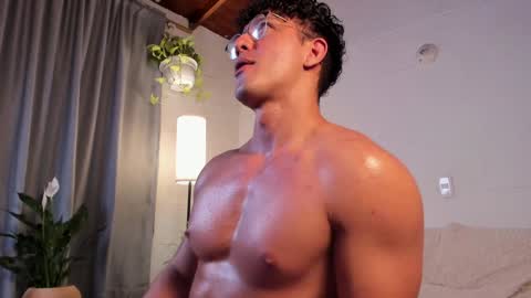 Blake Levi  Independent Model online show from 01-09-25, 05:44