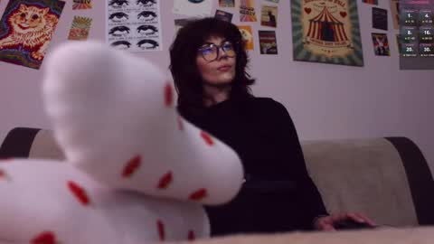 Snapshot of blake_luna chatting on 01-13-26, 02:00 Britney online show from 01-13-26, 02:00