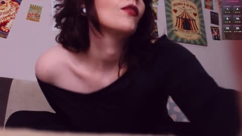 Snapshot of blake_luna chatting on 02-21-26, 01:12 Britney online show from 02-21-26, 01:12