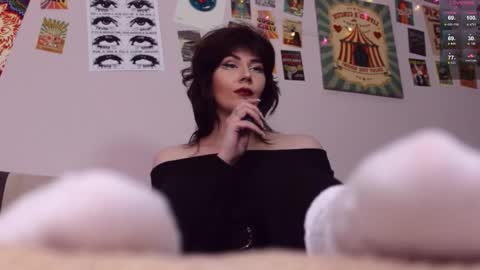 Snapshot of blake_luna chatting on 03-04-26, 01:50 Britney online show from 03-04-26, 01:50